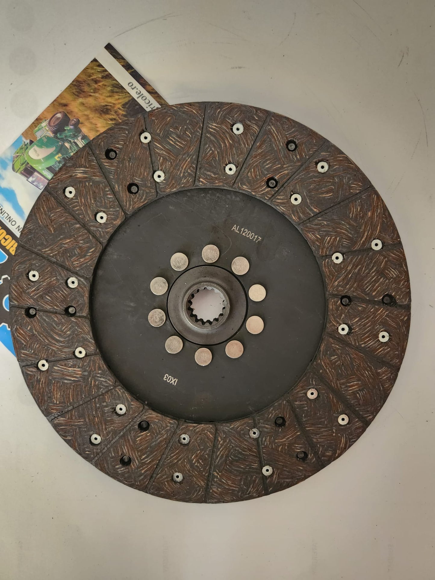 Disc ambreiaj tractor John Deere - AL120017