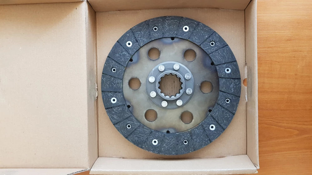 Disc ambreiaj tractor Fiat - 594915