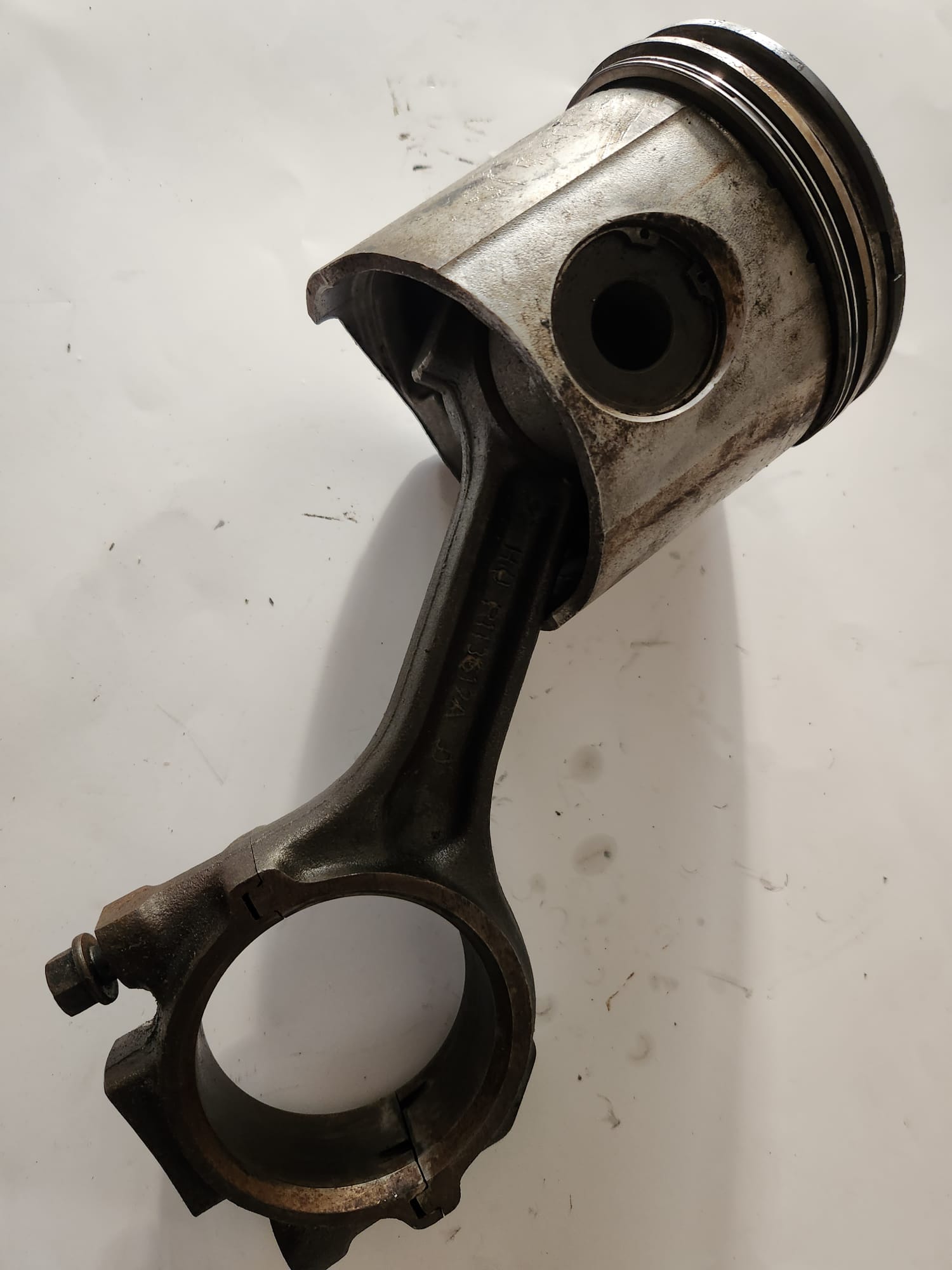 Biela piston John Deere - R113612A