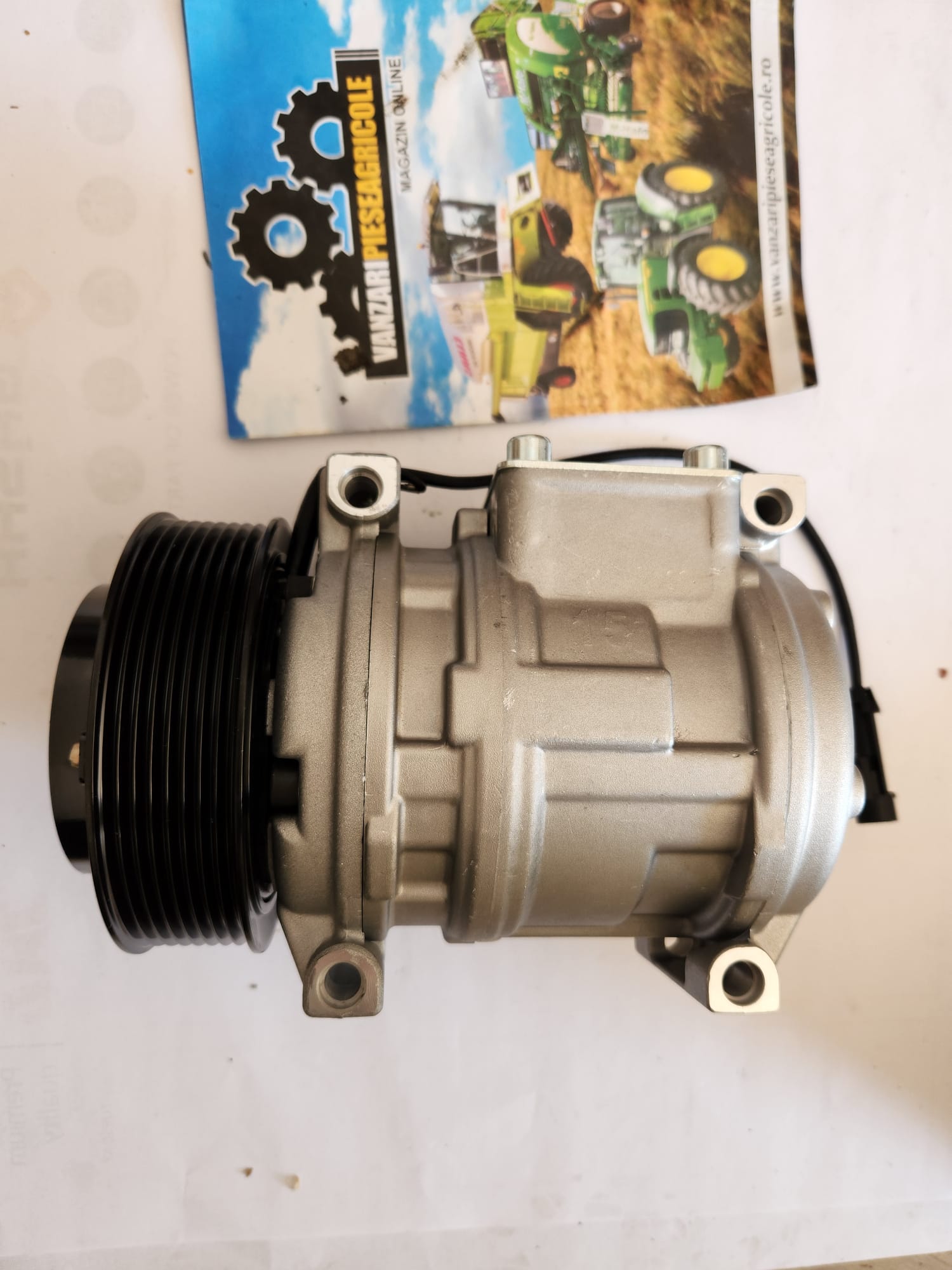 Compresor aer conditionat tractor John Deere - AL176858