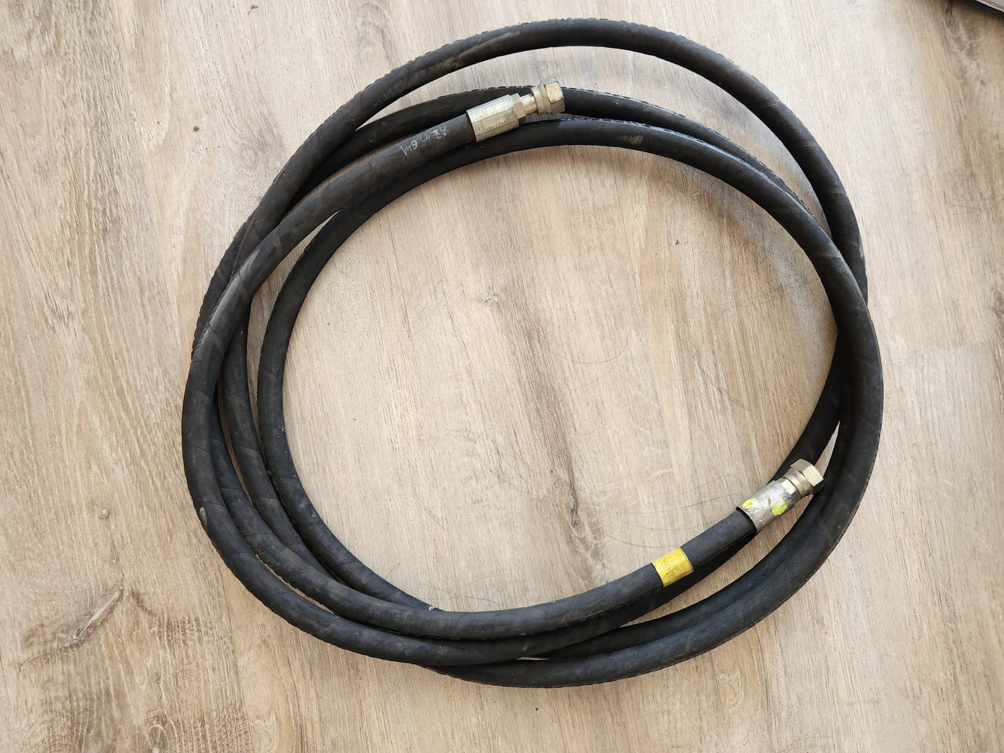 Furtun hidraulic combina John Deere - AZ51266