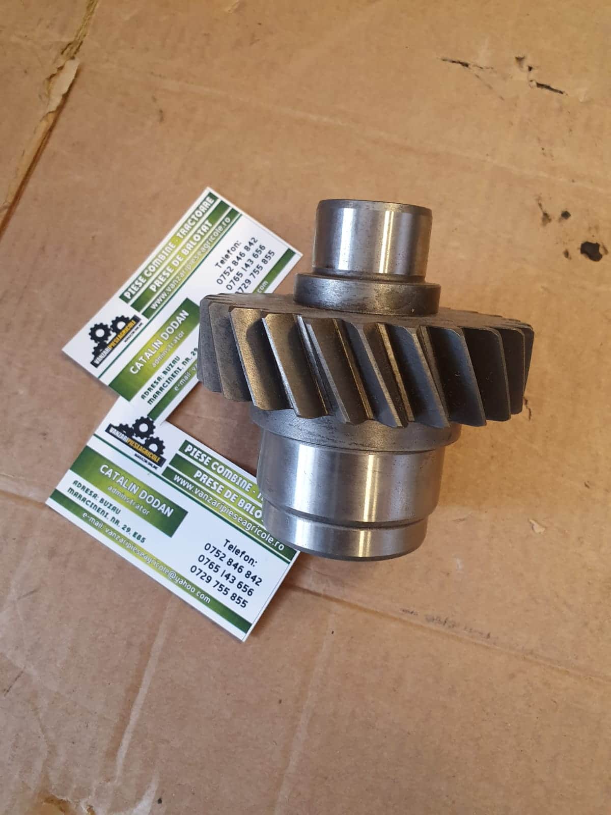 Pinion pompa hidraulica John Deere - Z12885